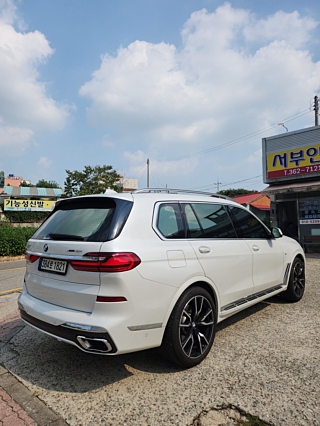 BMW X7 G07 2022
