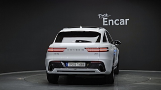 GENESIS GV70 2021