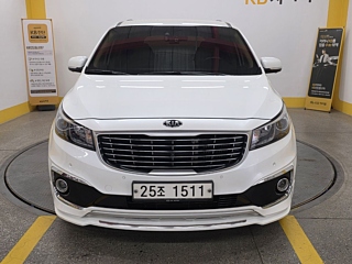 KIA CARNIVAL 2017
