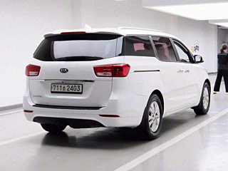 KIA CARNIVAL 2017