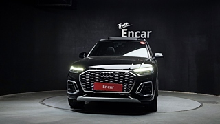 AUDI Q5 FY 2022