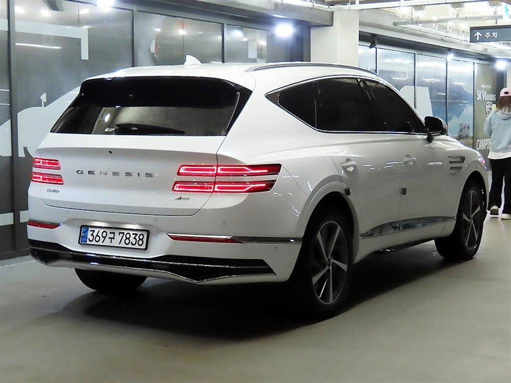 GENESIS GV80 2024