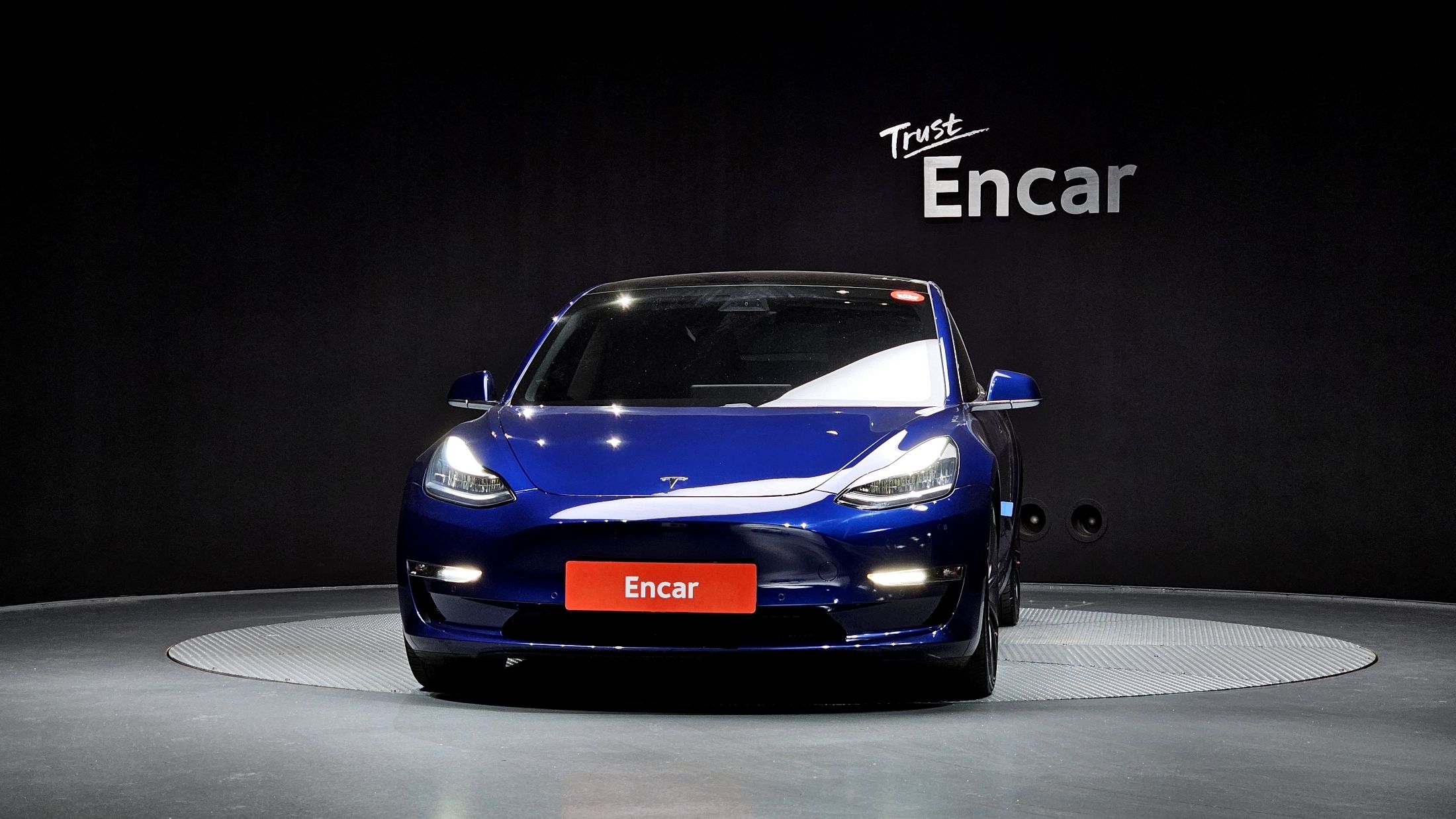 TESLA MODEL 3 2020