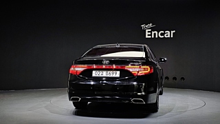 HYUNDAI GRANDEUR HG 2016