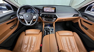 BMW 5-SERIES G30 2020