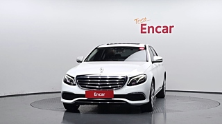 MERCEDES BENZ E-CLASS W213 2018