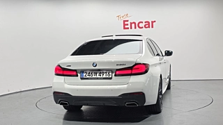 BMW 5-SERIES G30 2023