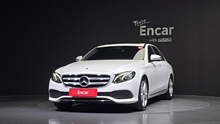 MERCEDES BENZ E-CLASS W213 2018