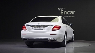 MERCEDES BENZ E-CLASS W213 2018