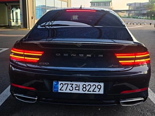 GENESIS G80 RG3 2021