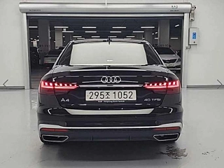 AUDI A4 B9 2023