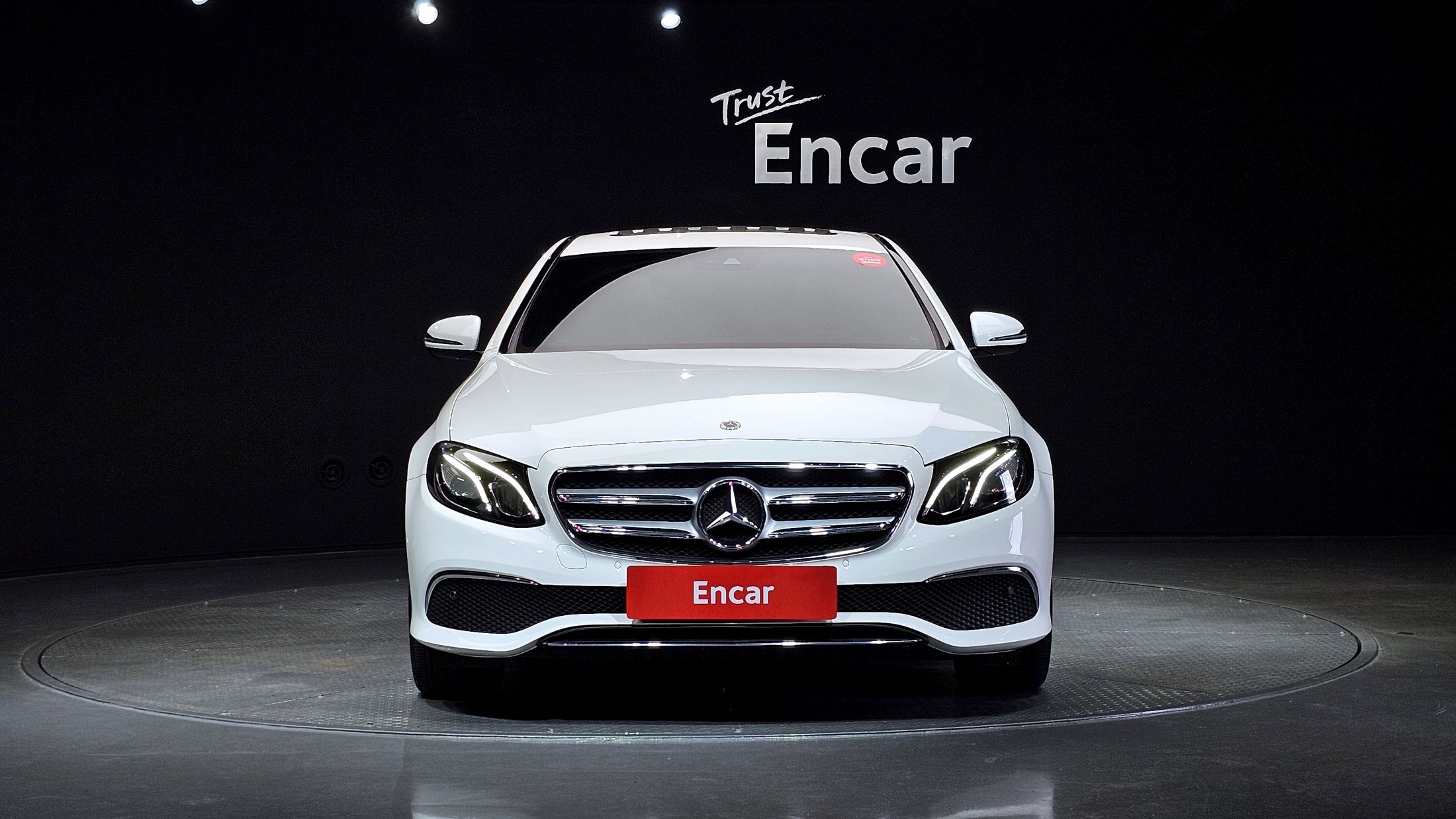 MERCEDES BENZ E-CLASS W213 2020