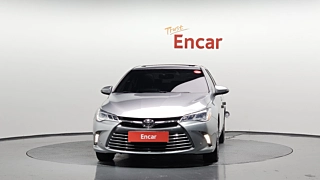 TOYOTA CAMRY 2017