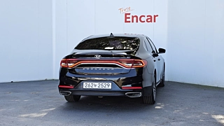 HYUNDAI GRANDEUR IG 2017