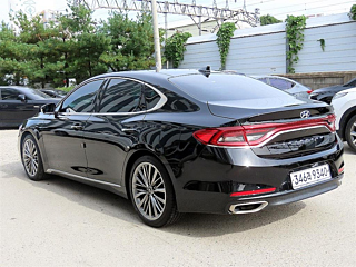HYUNDAI GRANDEUR IG 2017