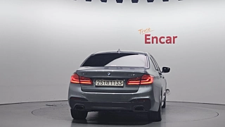 BMW 5-SERIES G30 2018