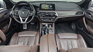 BMW 5-SERIES G30 2018