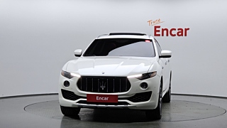 MASERATI LEVANTE 2018