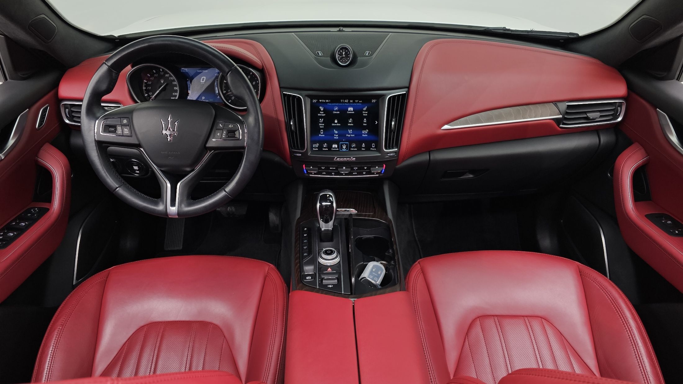 MASERATI LEVANTE 2018