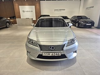 LEXUS ES300H 2015