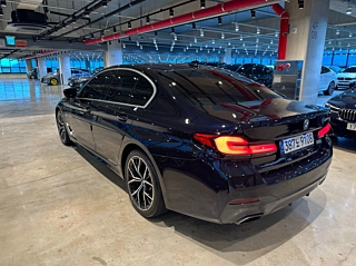 BMW 5-SERIES G30 2021