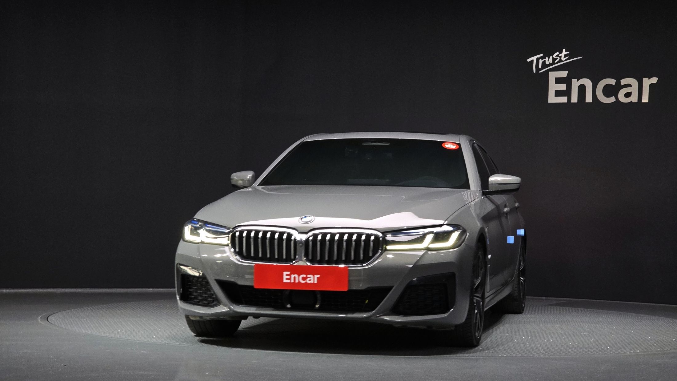 BMW 5-SERIES G30 2021