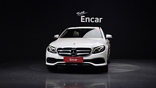 MERCEDES BENZ E-CLASS W213 2017