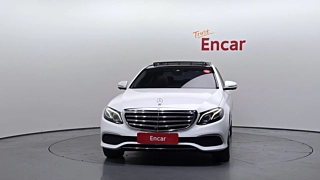 MERCEDES BENZ E-CLASS W213 2016