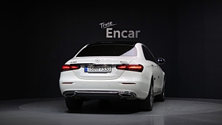 MERCEDES BENZ E-CLASS W213 2022
