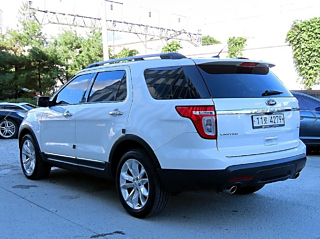 FORD EXPLORER 2015