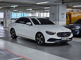 MERCEDES BENZ E-CLASS W213 2020