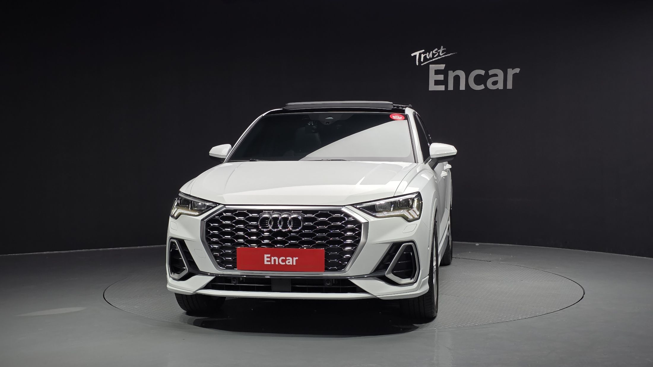 AUDI Q3 F3 2022