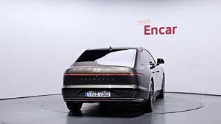 HYUNDAI GRANDEUR HYBRID GN7 2023