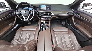 BMW 5-SERIES G30 2017
