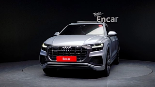 AUDI Q8 4M 2021