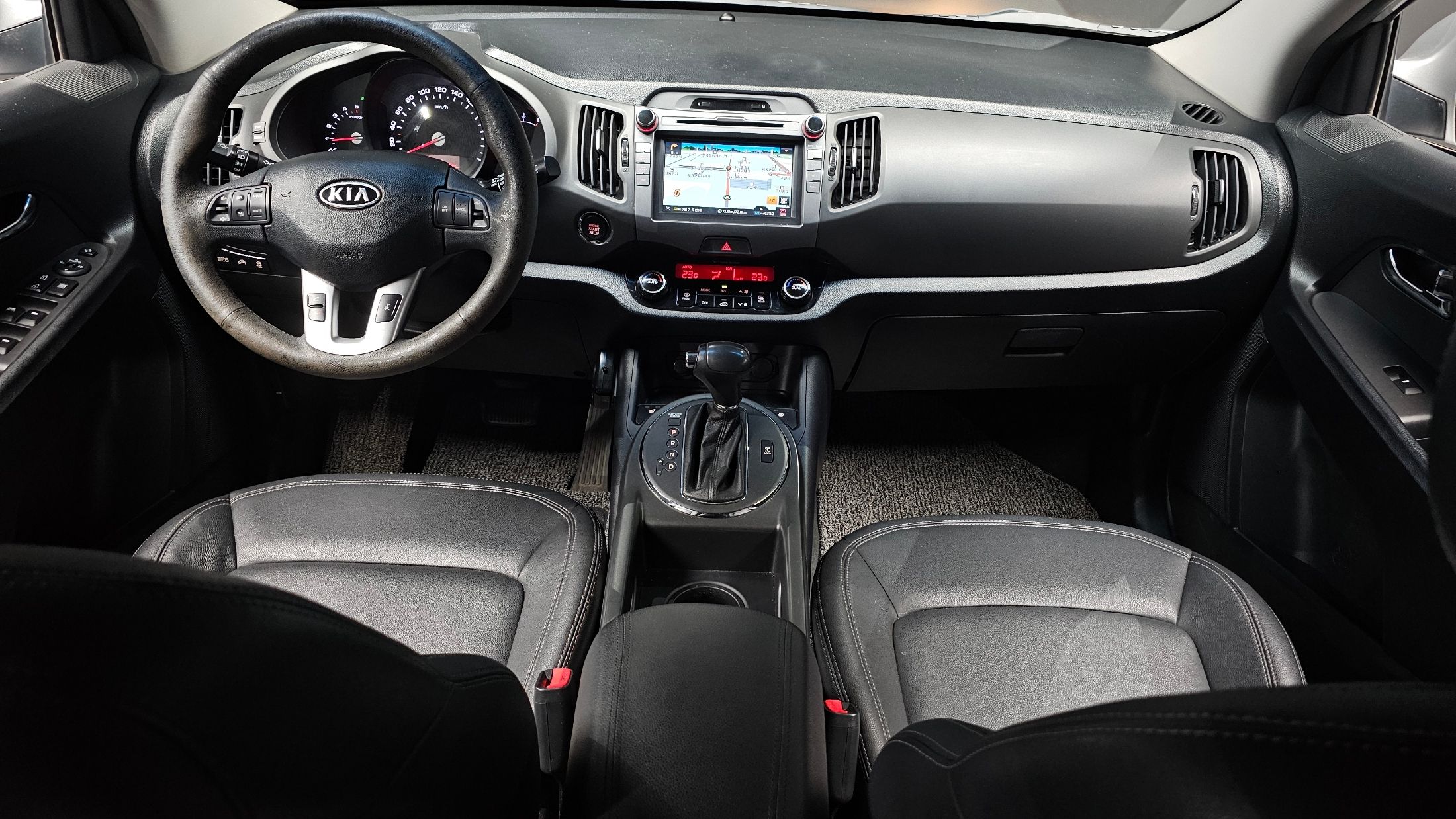 KIA SPORTAGE R 2011