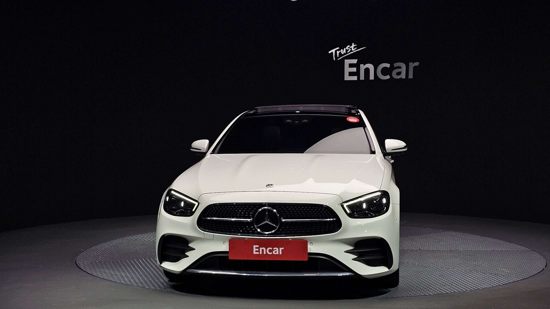 MERCEDES BENZ E-CLASS W213 2021