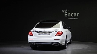 MERCEDES BENZ E-CLASS W213 2018