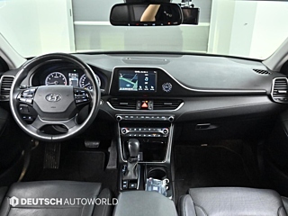 HYUNDAI GRANDEUR IG 2017