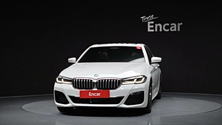 BMW 5-SERIES G30 2022