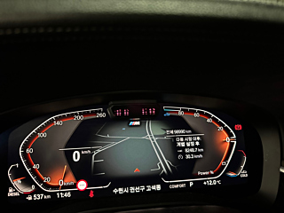 BMW 5-SERIES G30 2020