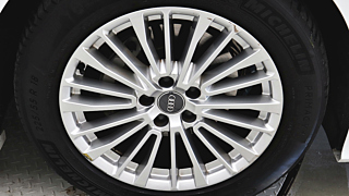 AUDI A6 C8 2019