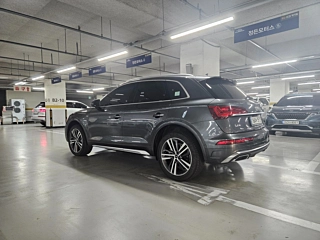 AUDI Q5 FY 2023