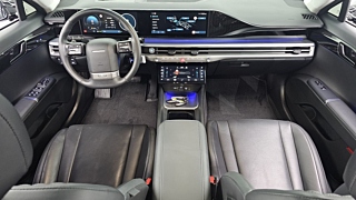 HYUNDAI GRANDEUR HYBRID GN7 2023