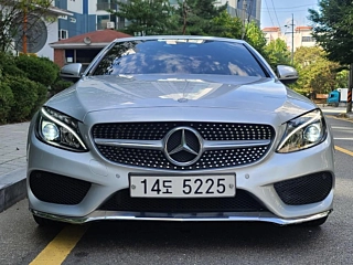 MERCEDES BENZ C-CLASS W205 2017