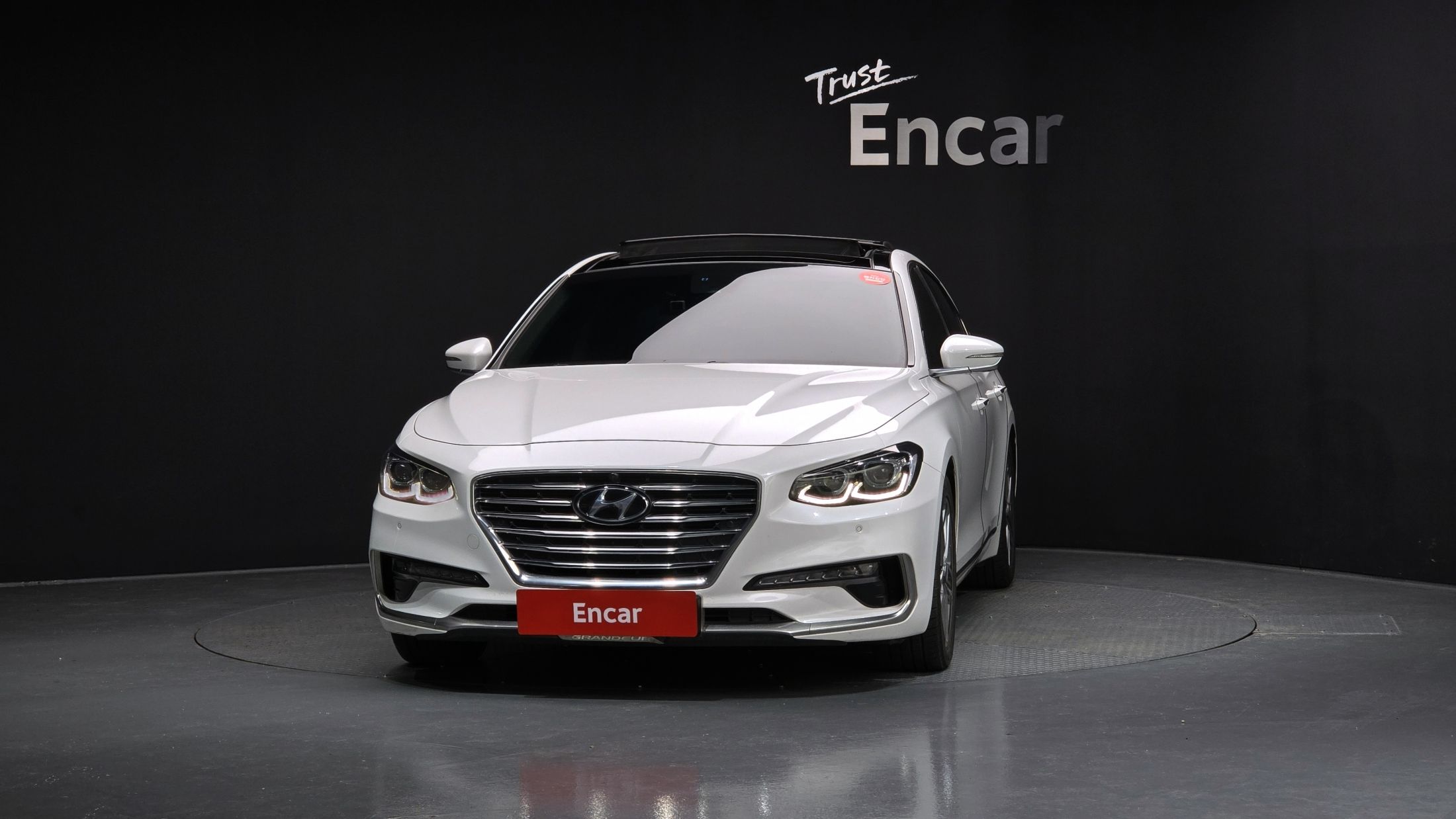 HYUNDAI GRANDEUR IG 2016