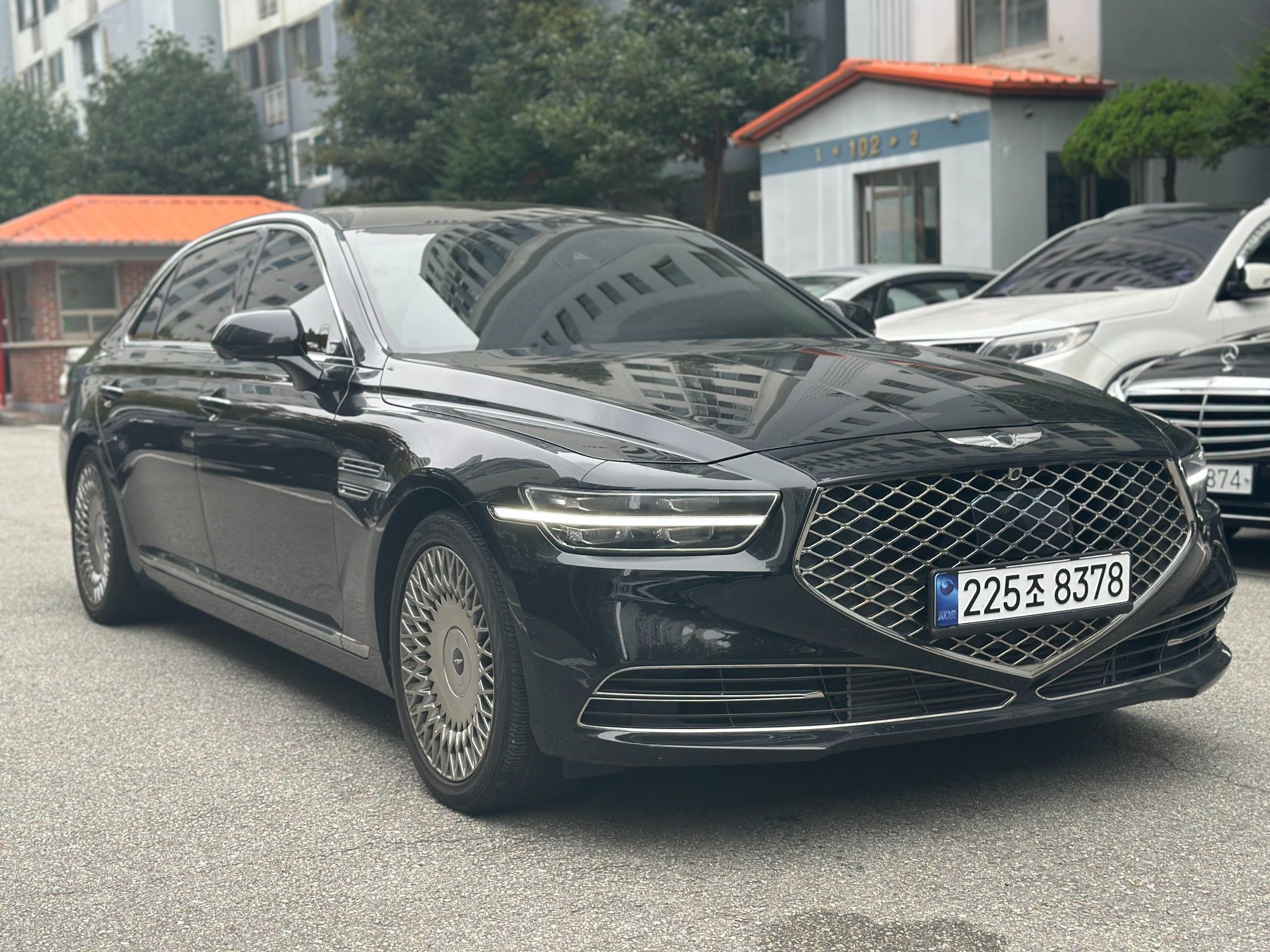 GENESIS G90 2021