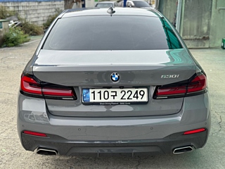 BMW 5-SERIES G30 2020