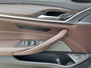 BMW 5-SERIES G30 2020