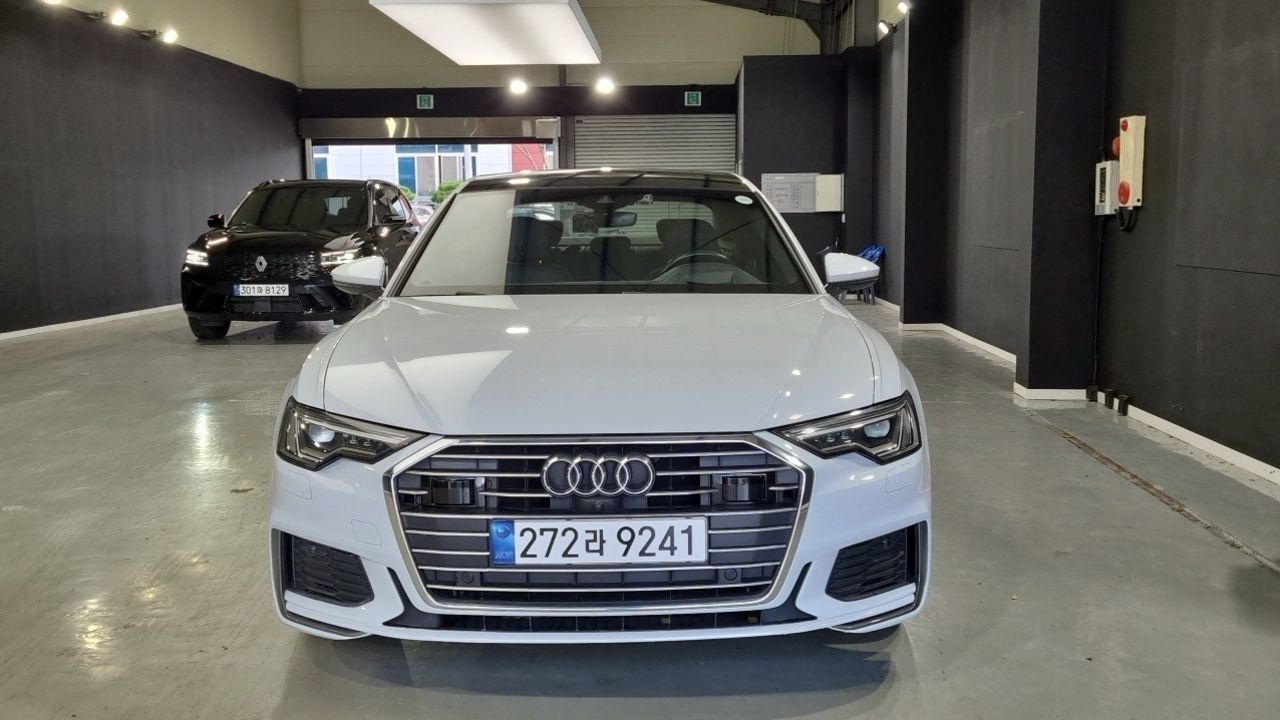 AUDI A6 C8 2021